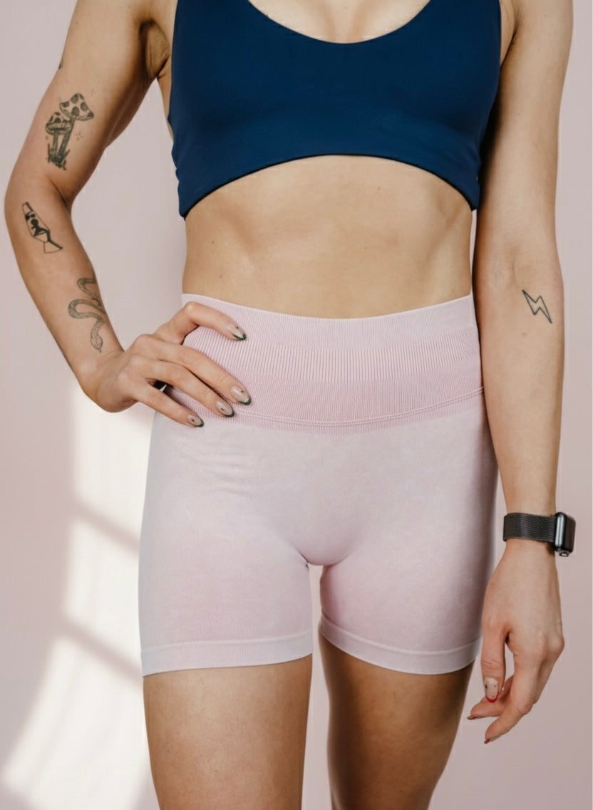 ATHENYX ATHENA Scrunch Bum Shorts - High Waist - Pink