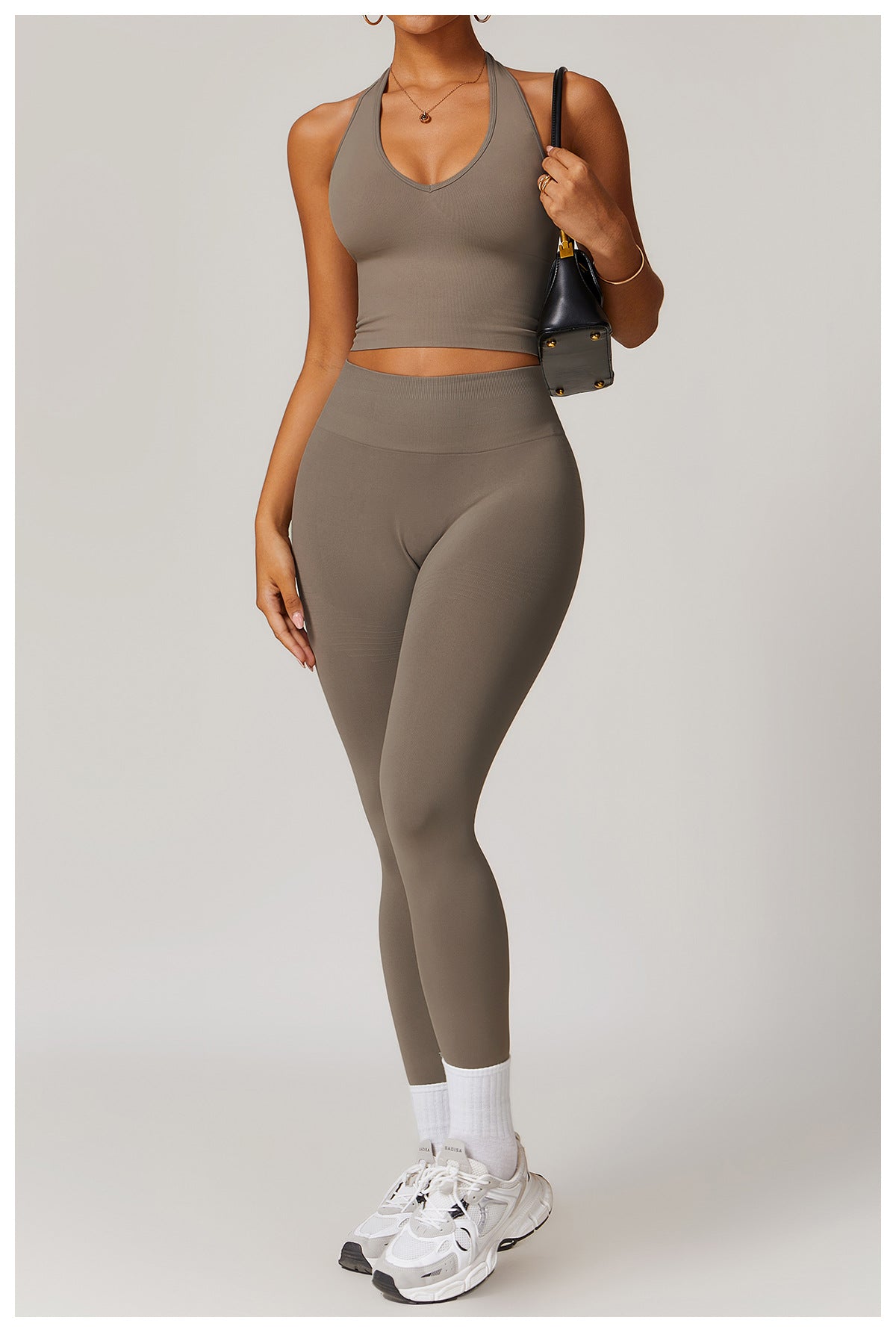 HERA Scrunch Bum Leggings - Stone
