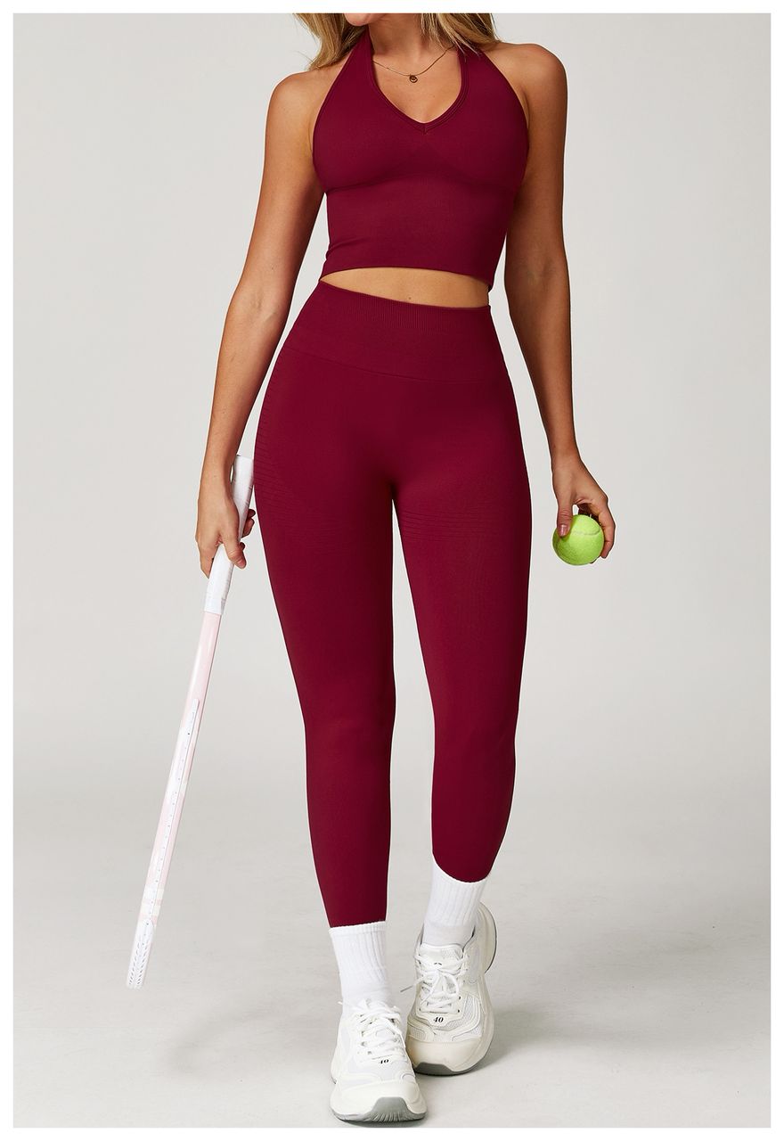 HERA Built-In Crop Top - Cherry